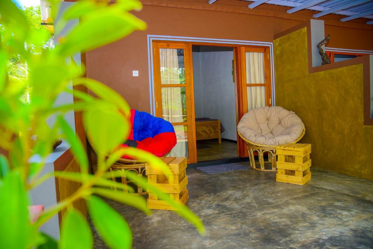 Richards Cabanas Tissamaharama Exterior foto